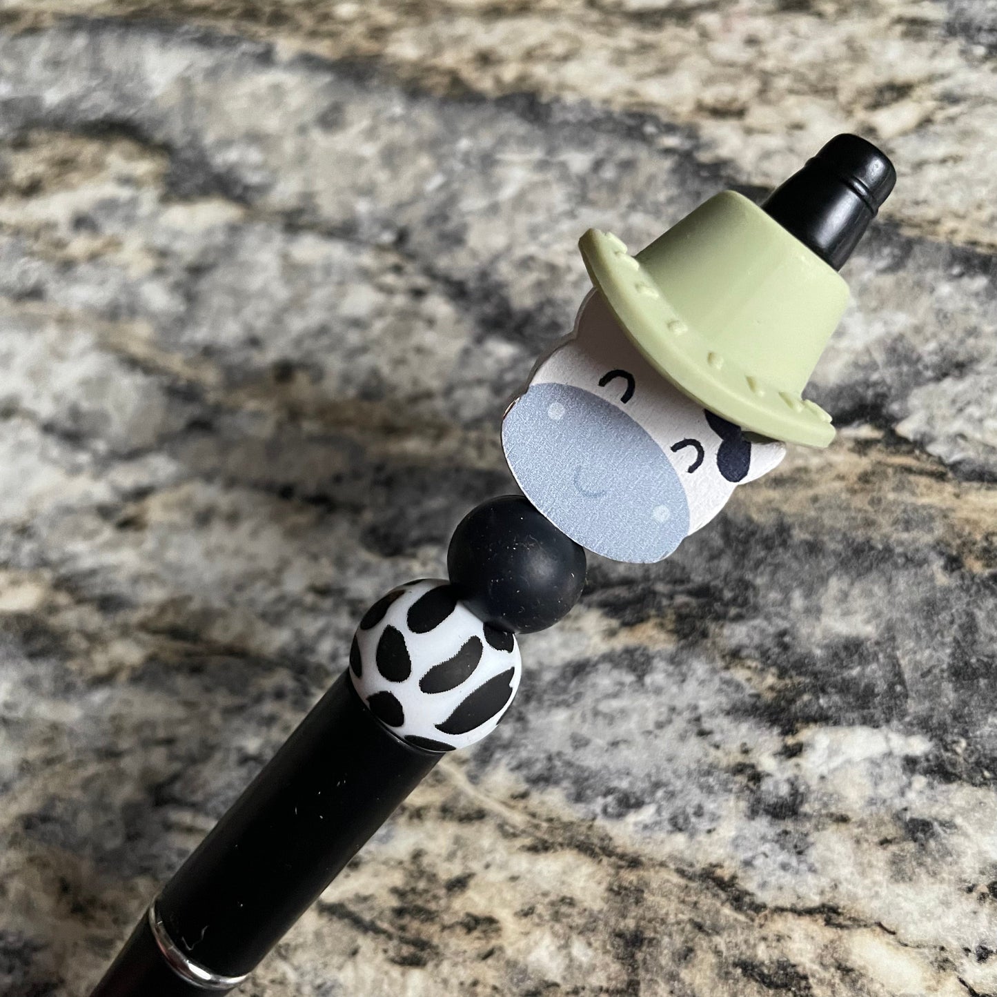 Cowboy Hat (green) & Cow Print Pen | Refillable Black Ink Pen